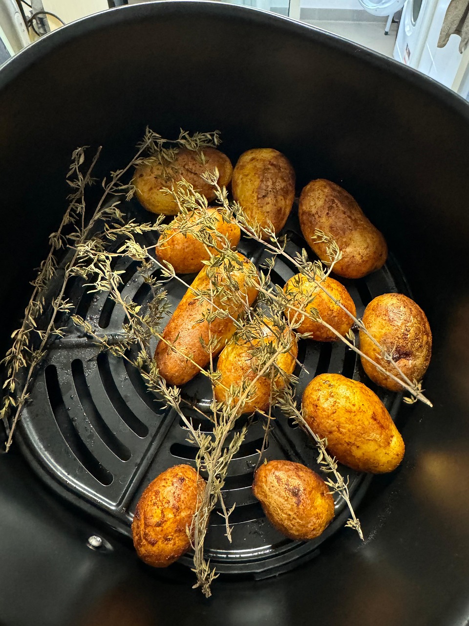 Air Fryer Recipes Anyone Can Make: Easy Cooking for Busy Days